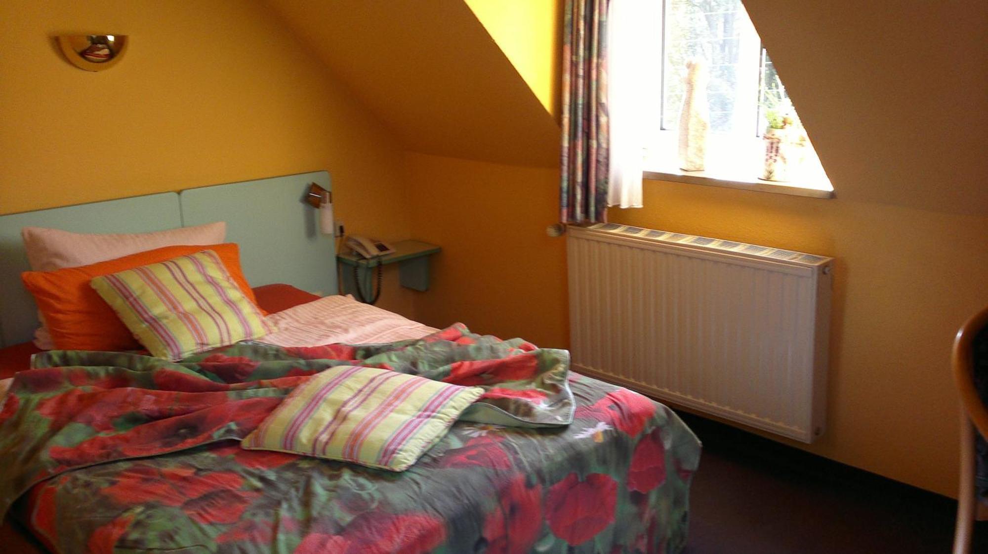 Hotel Vinum Niederwurschnitz Room photo